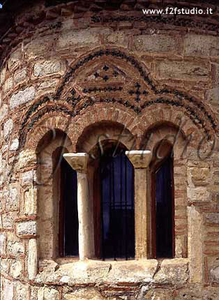 S-Apostoli-Chios_02.jpg