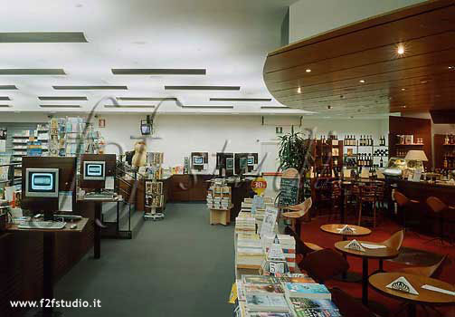 Multicenter-Mondadori_06.jpg